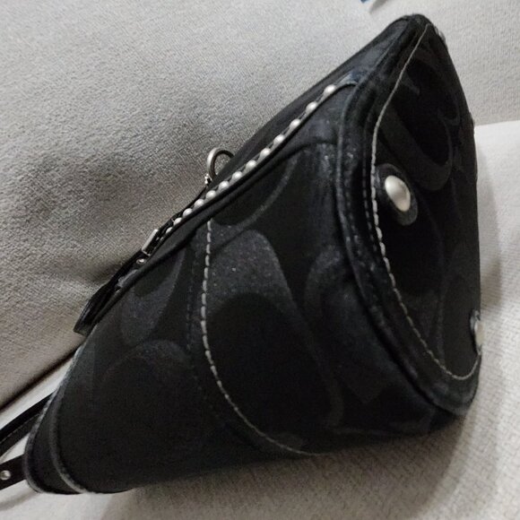 FLAWLESS Coach Signature Black Lurex Studded Shoulder Bag Purse - Picture 6 of 14